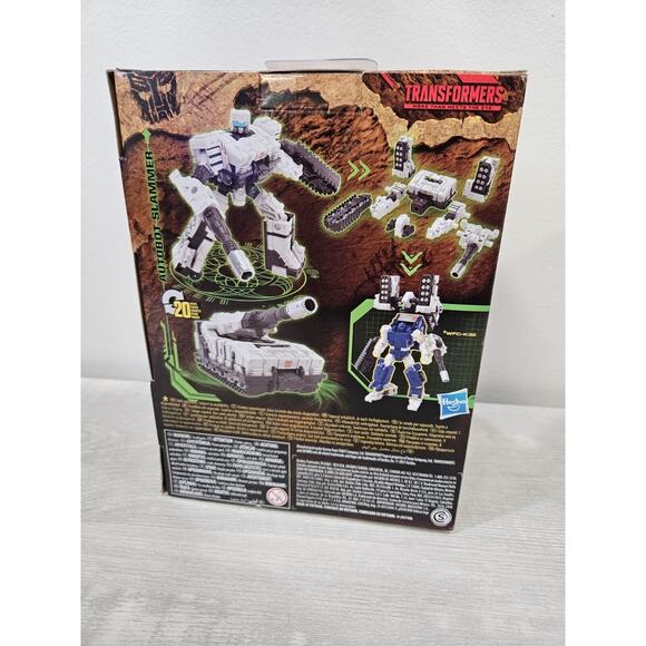 Transformers Kingdom Autobot Slammer Figure Deluxe Class Hasbro New - Picture 4 of 7